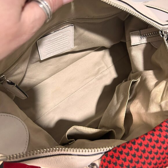 ✨ 2012 Coach Molly Satchel (Style No. 21132) – Luxe Vintage Revival ✨ - Picture 11 of 13